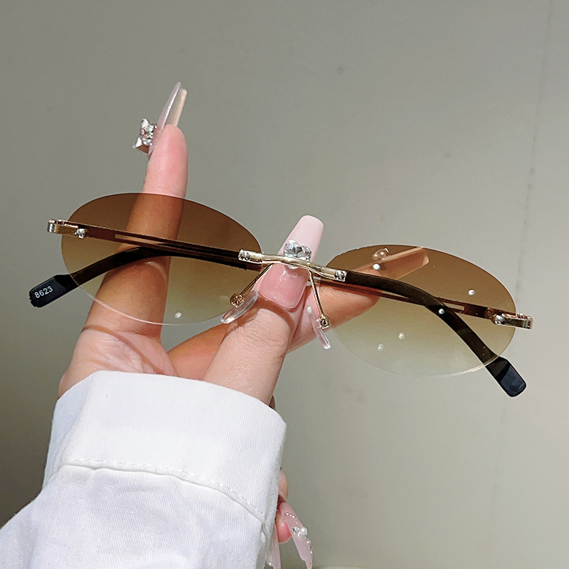 Kacamata Hitam Oval Tanpa Bing - Sunglasses Uv400 ulasan dan harga